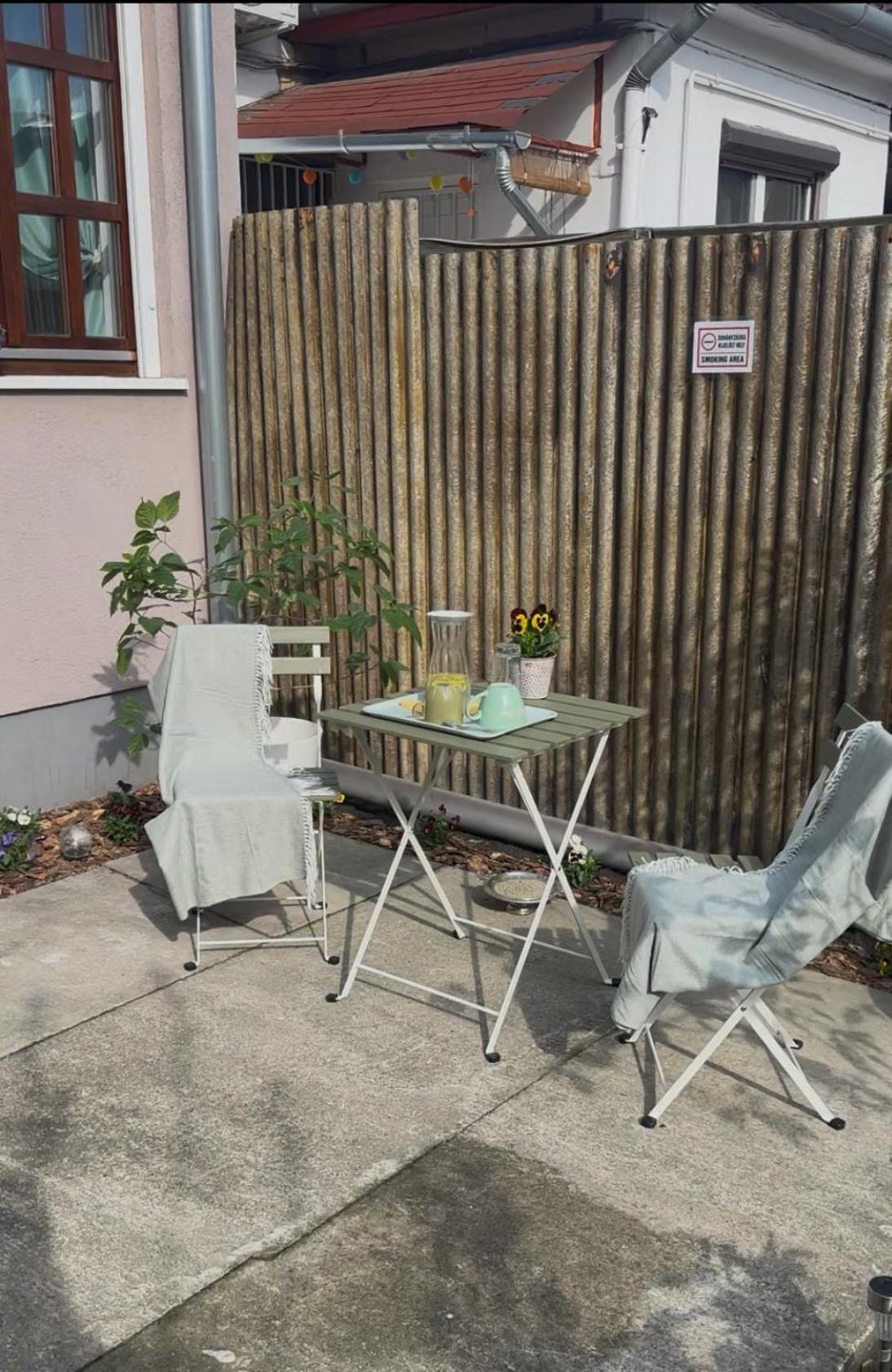 Drop House - One Bedroom Budapest